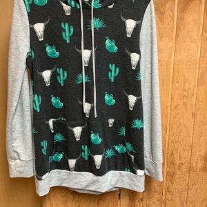 Cowskull and cactus hoodie